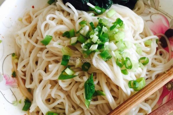 家常葱香拌面的做法图解4