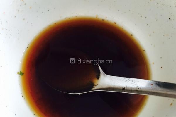家常葱香拌面的做法图解1
