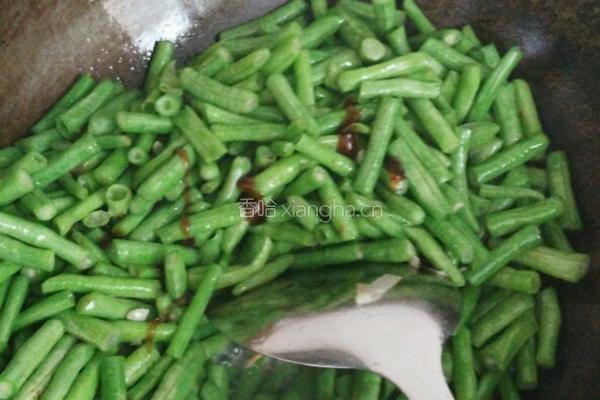 简单素炒豆角的做法图解6