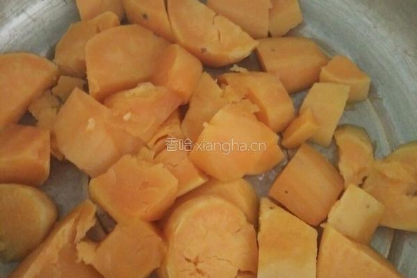 红薯豆沙饼的做法图解1