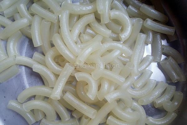 酸辣空心粉的做法图解1