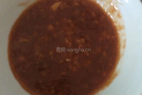 火腿鸡肉香菇披萨的做法图解3