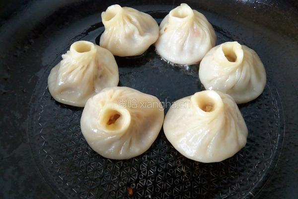 蛋煎小笼包的做法图解3
