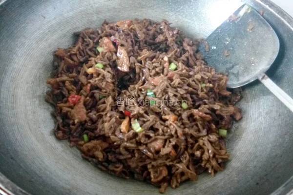 干缸豆烧肉的做法图解13