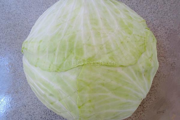 酸辣手撕包菜的做法图解1