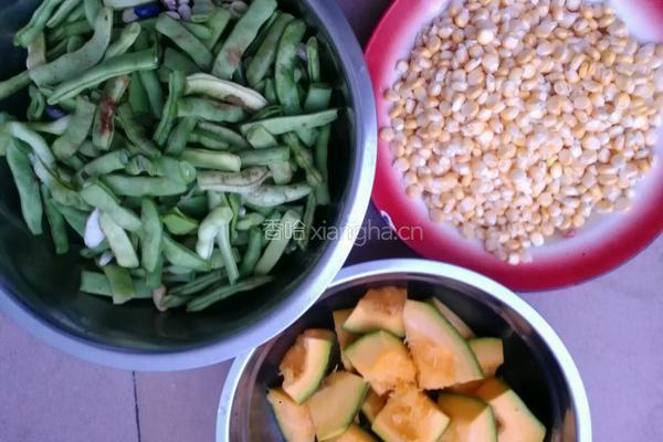 土豆豆角南瓜汤的做法图解1