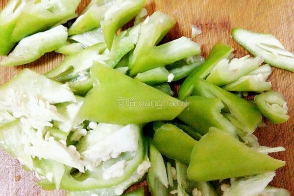 丝瓜青椒炒肉片的做法图解7