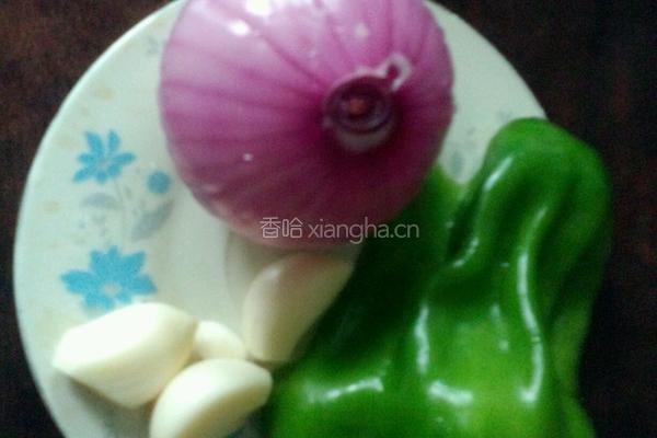 肉段茄子的做法图解2