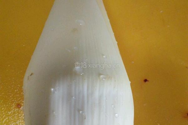 芭蕉花芯蕾老母鸡汤的做法图解3