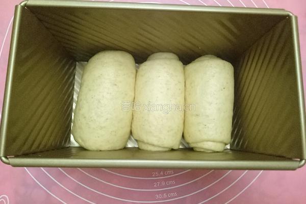 全麦牛奶吐司的做法图解11