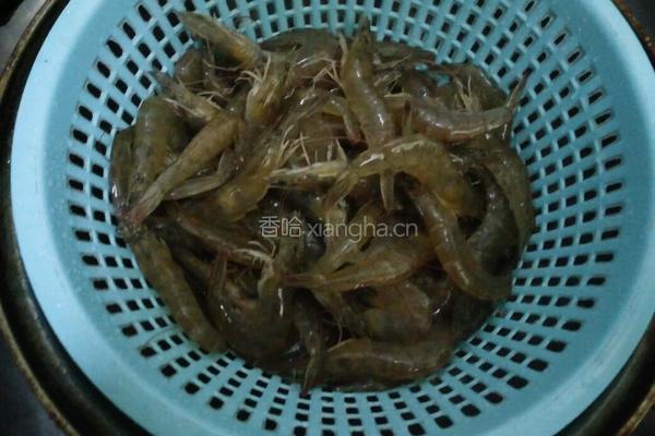 盐水虾的做法图解1