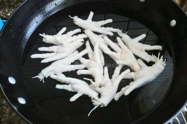 香卤凤爪的做法图解2