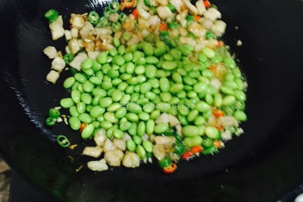 毛豆炒肉的做法图解6