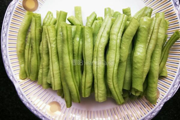 素炒四季豆的做法图解1