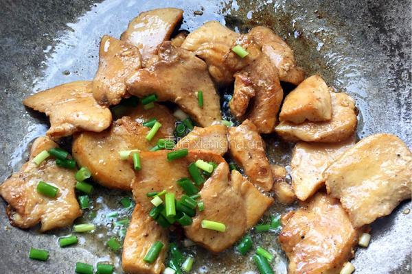 香煎鸡胸肉的做法图解3