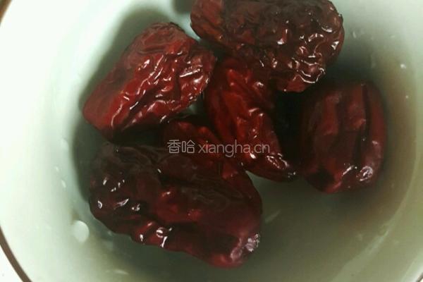 大骨煲丝瓜的做法图解2