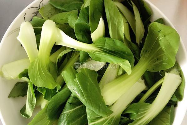 青菜肉丝面的做法图解1