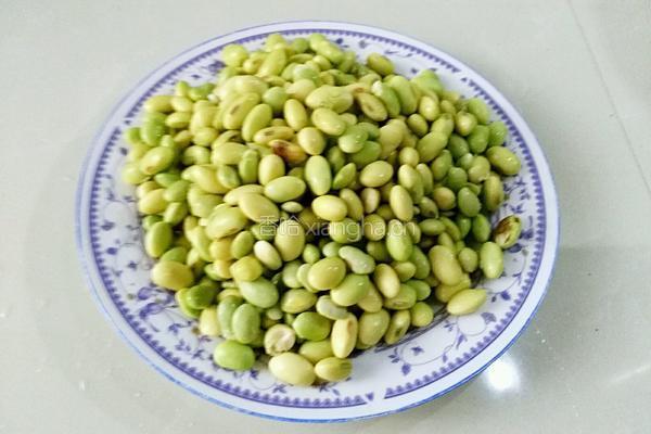 辣炒鲜豆的做法图解2