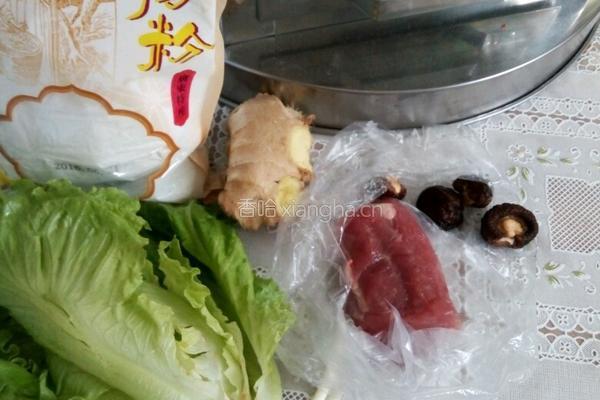 广东瘦肉肠粉的做法图解1