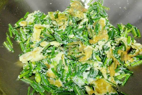 韭菜炒鸡蛋的做法图解5