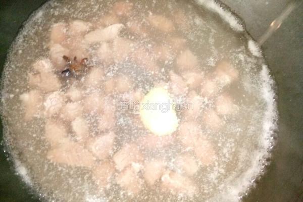 牛肉炖柿子土豆的做法图解3