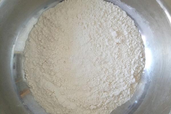 酸菜馅饺子的做法图解1