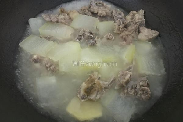 龙骨冬瓜汤的做法图解6