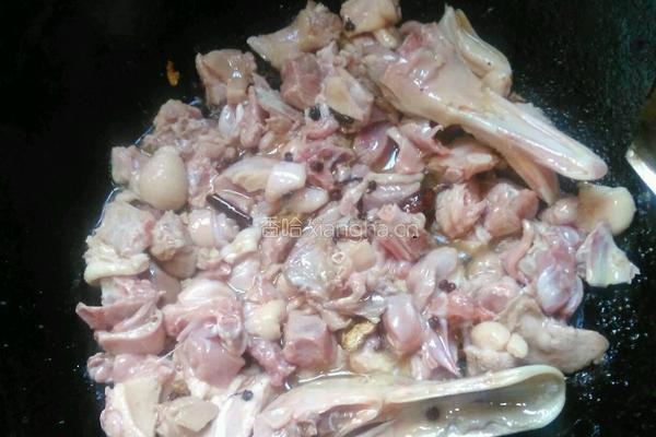 青豆烧鸭的做法图解5