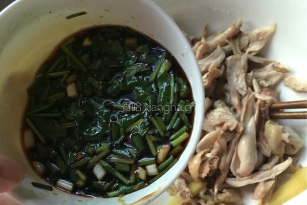 手撕鸡腿肉的做法图解8