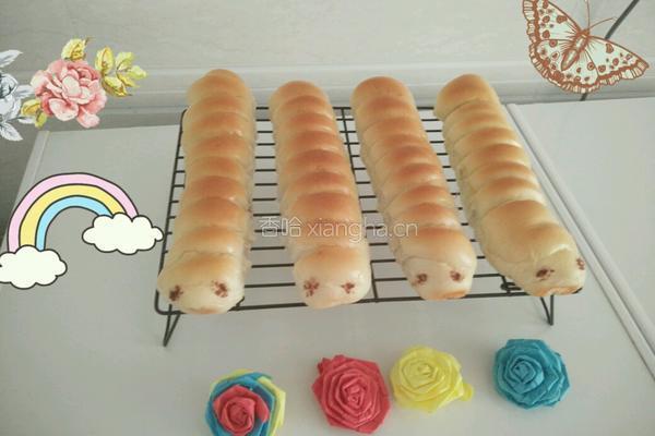 毛毛虫面包