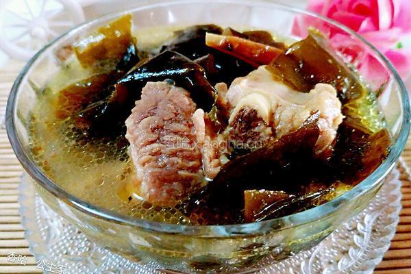海带排骨汤的做法图解10
