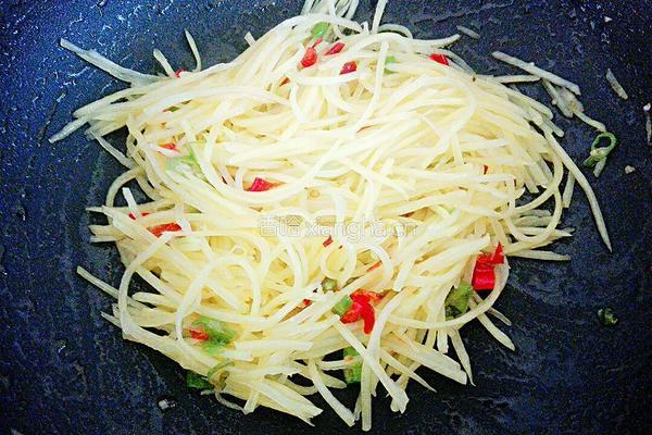 双椒土豆丝的做法图解5