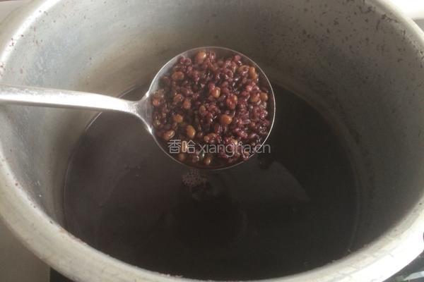 绿豆黑米粥的做法图解5