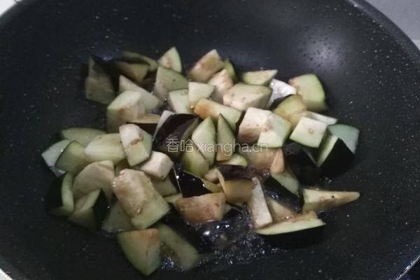 辣酱茄子的做法图解3