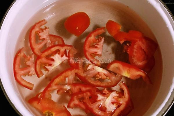 番茄绿豆芽肉丸汤的做法图解4