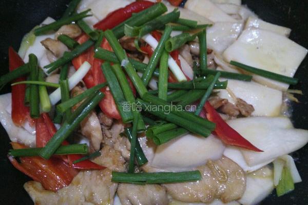 鸡腿菇炒鸡肉的做法图解10