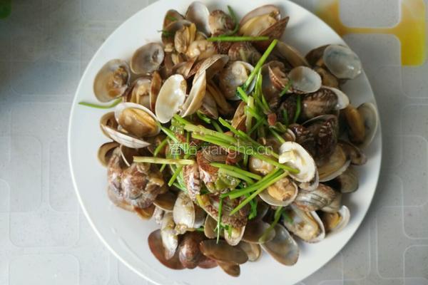 海鲜炒花蛤的做法图解3