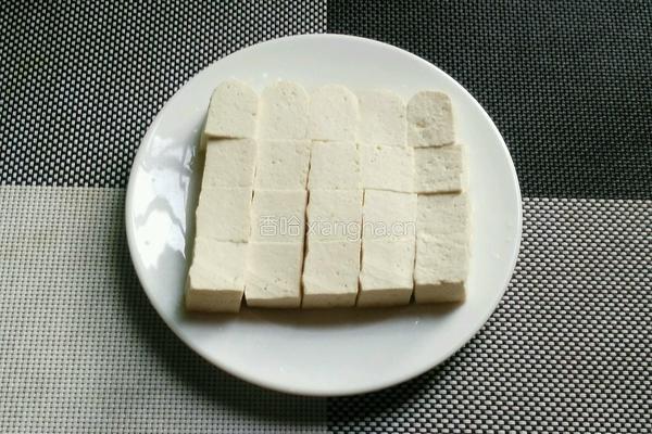豆腐鱼头汤的做法图解2
