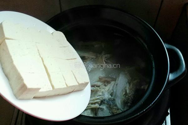 豆腐鱼头汤的做法图解5