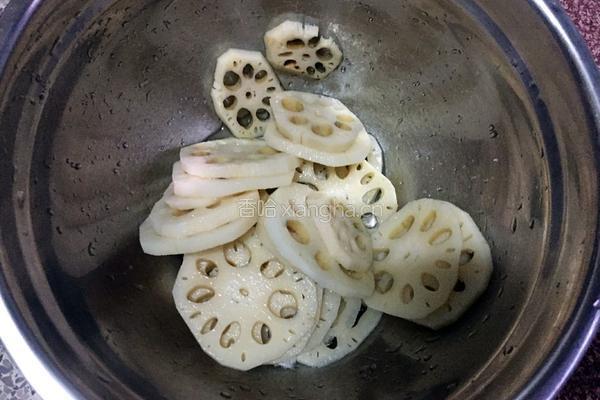 凉拌藕片的做法图解5