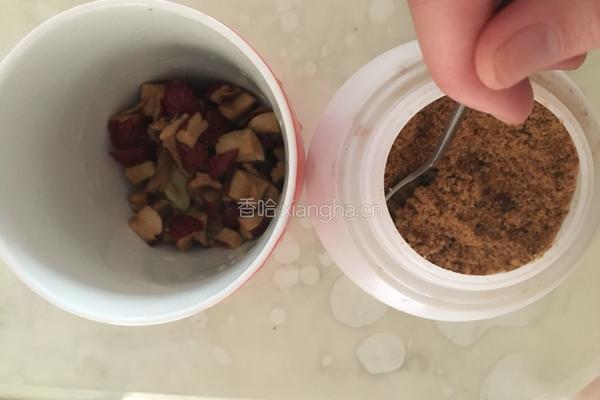 红糖姜枣茶的做法图解6