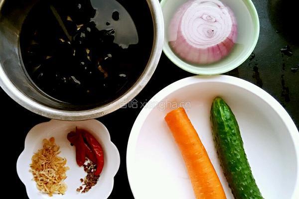 夏日大拌菜的做法图解1