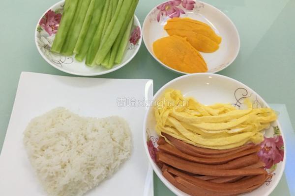 紫菜包饭的做法图解3
