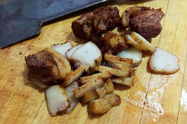 蒸菜:烫面蒸饺的做法图解1