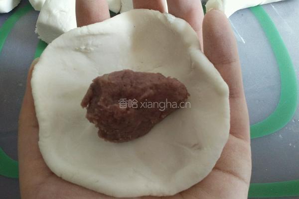 豆沙糯米粉芝麻饼的做法图解4