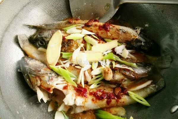 红烧南极冰鱼的做法图解5