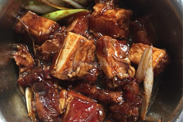 排骨饺子的做法图解4