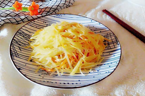 胡萝卜土豆丝的做法图解6