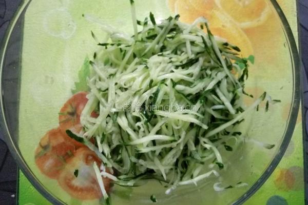 翡翠炒饭的做法图解3