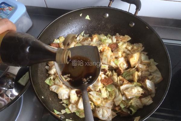 包菜炒豆干的做法图解9